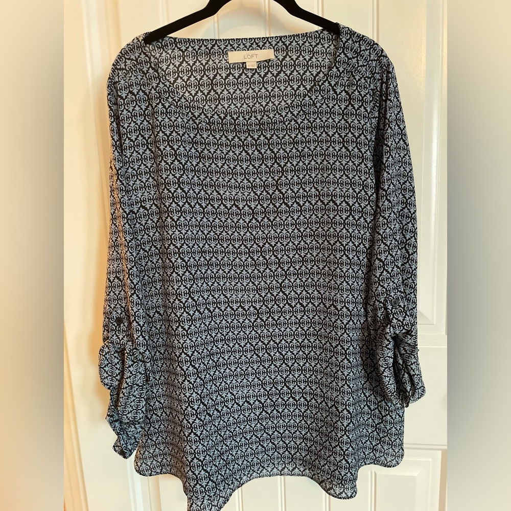 Elegant Black and White Patterned Top